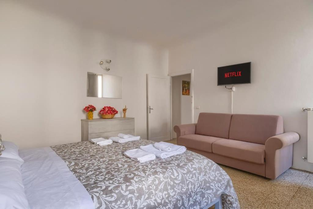 Appartamento Nel Cuore Di Firenze + Wifi+Aria Condizionata +Netflix Extérieur photo